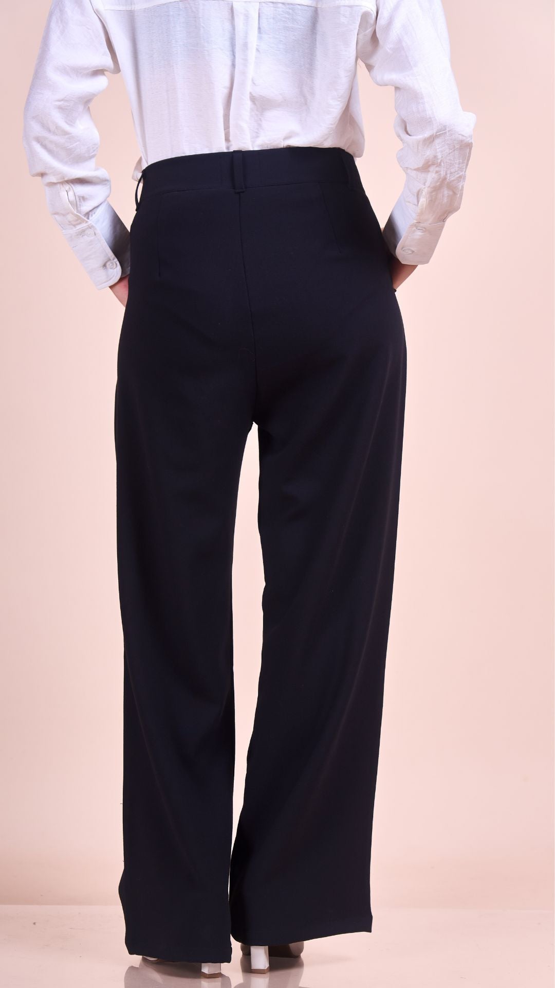 Preventa Pantalon Sastre Lily – Negro