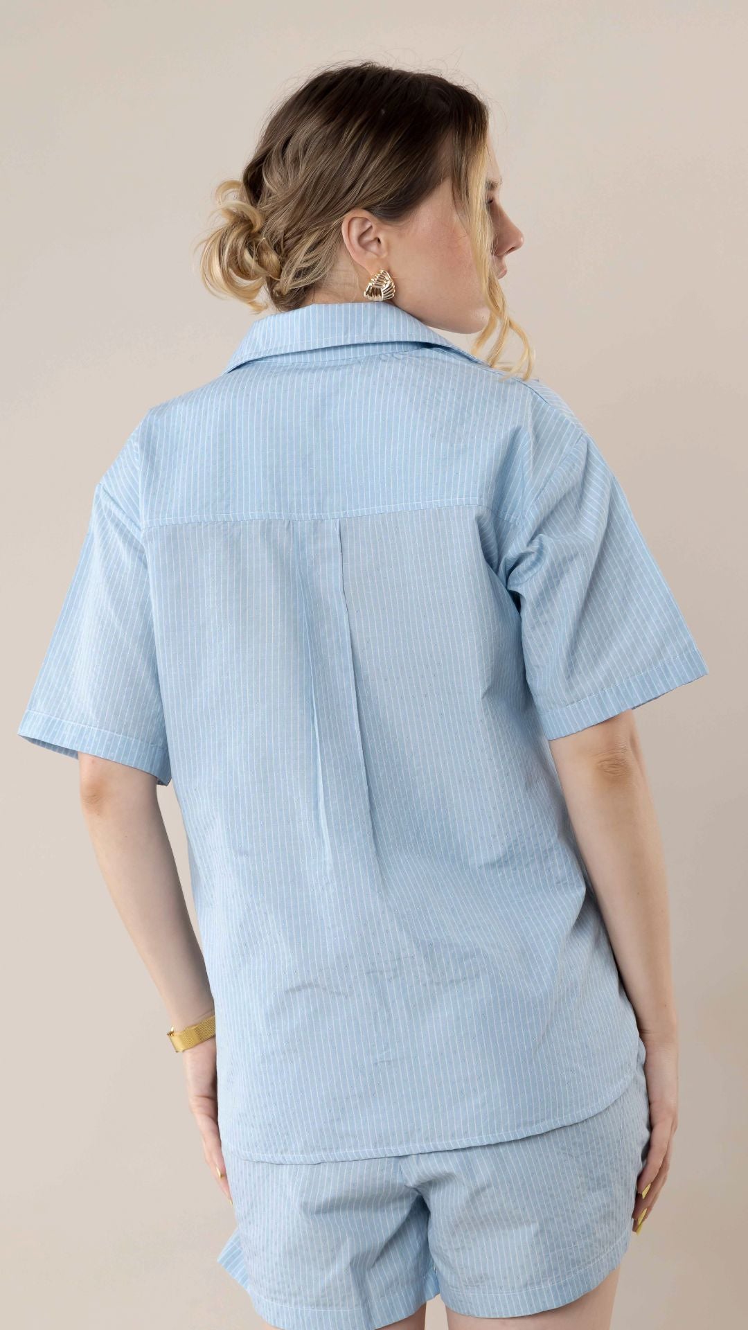 Camisa manga corta Aurora celeste
