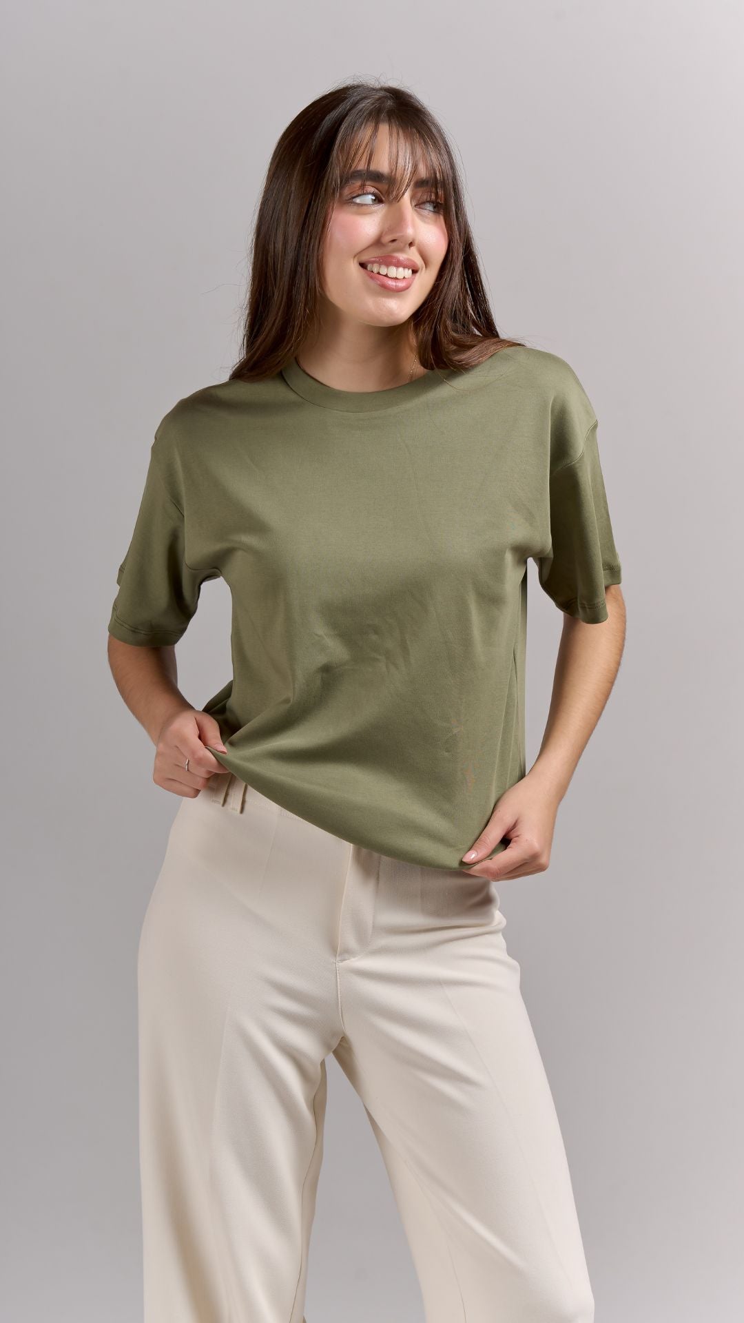 Camiseta Semi Oversize Pima - Verde olivo