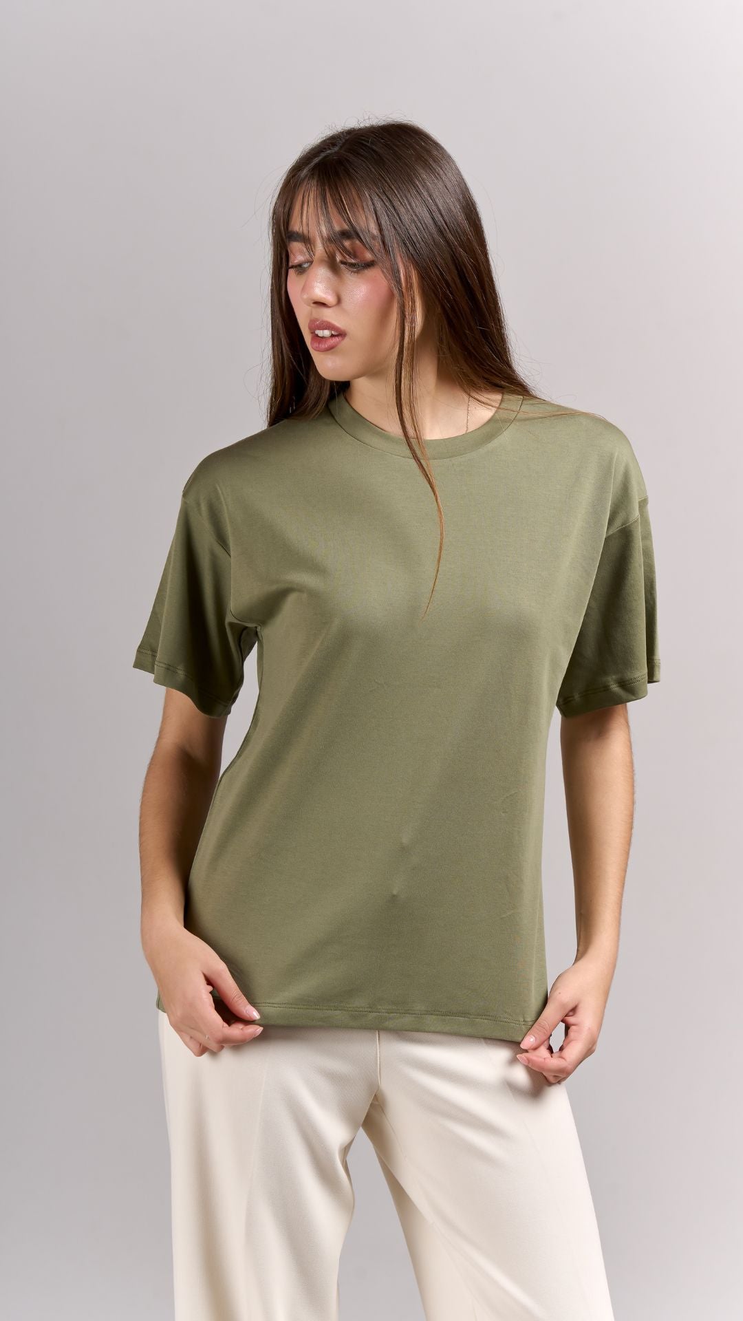 Camiseta Semi Oversize Pima - Verde olivo
