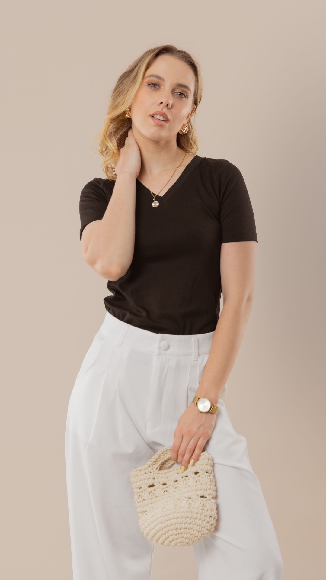 Camiseta algodón Pima cuello V - Negro