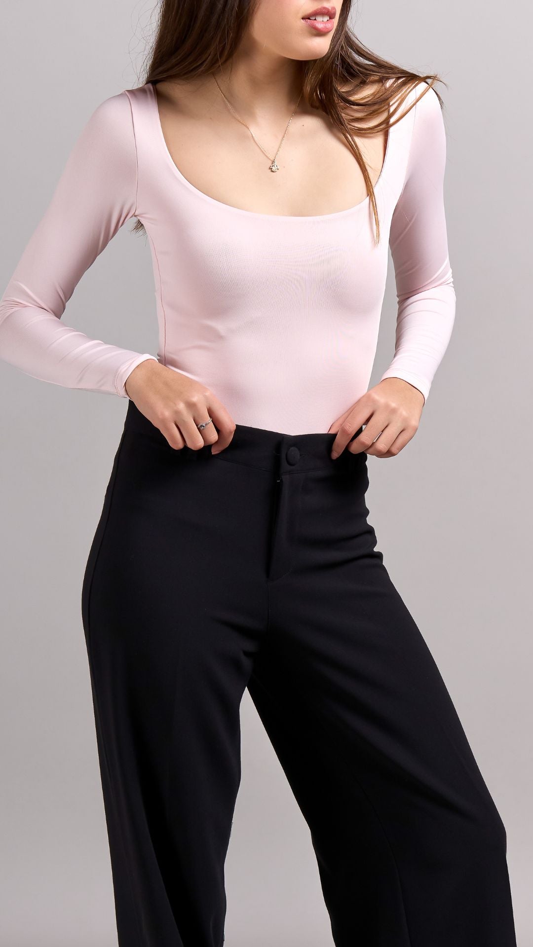 Body escote pecho- manga larga rosa