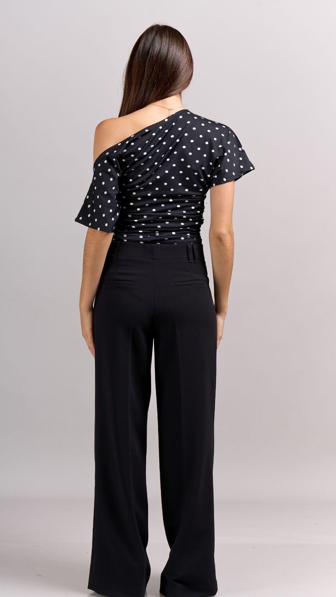 Polo Off Shoulder - Polka dots Negro